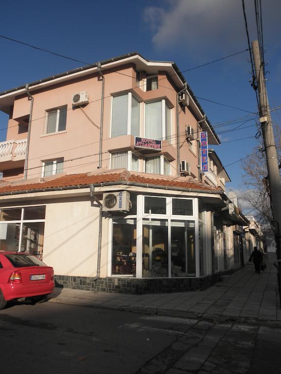 Hotel Atlantic Sliven Extérieur photo