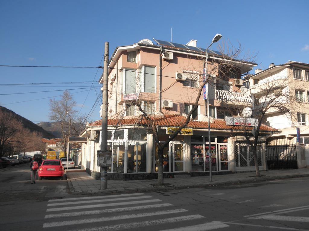 Hotel Atlantic Sliven Extérieur photo