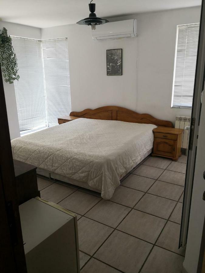 Hotel Atlantic Sliven Extérieur photo